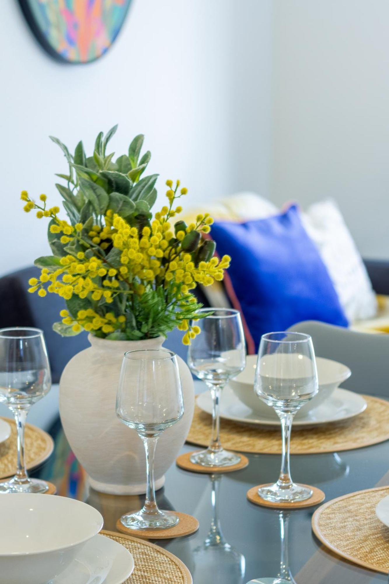 Apartamento Conveniently Located 2Br Townhouse In West Akl Auckland Exterior foto