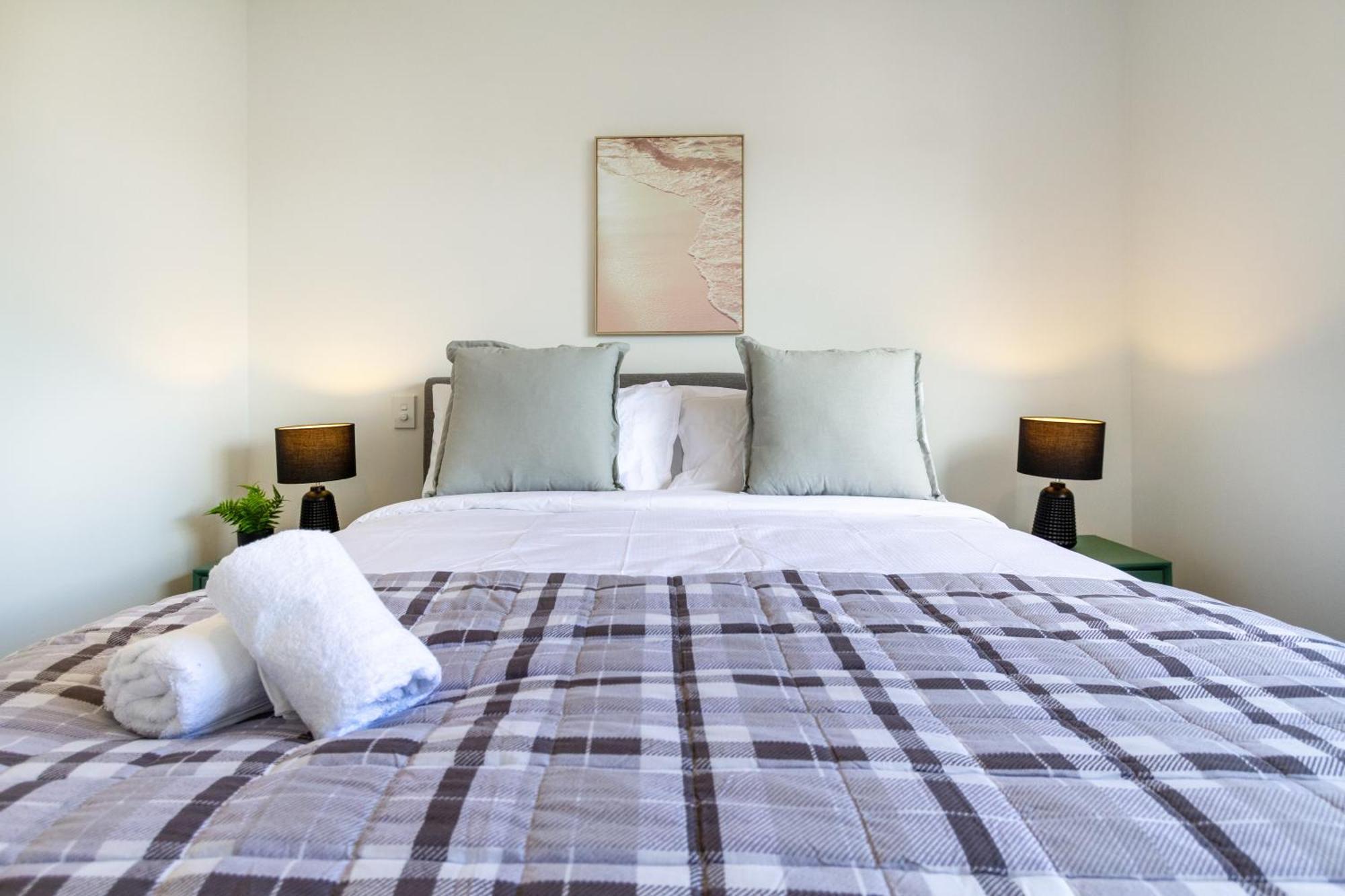 Apartamento Conveniently Located 2Br Townhouse In West Akl Auckland Exterior foto